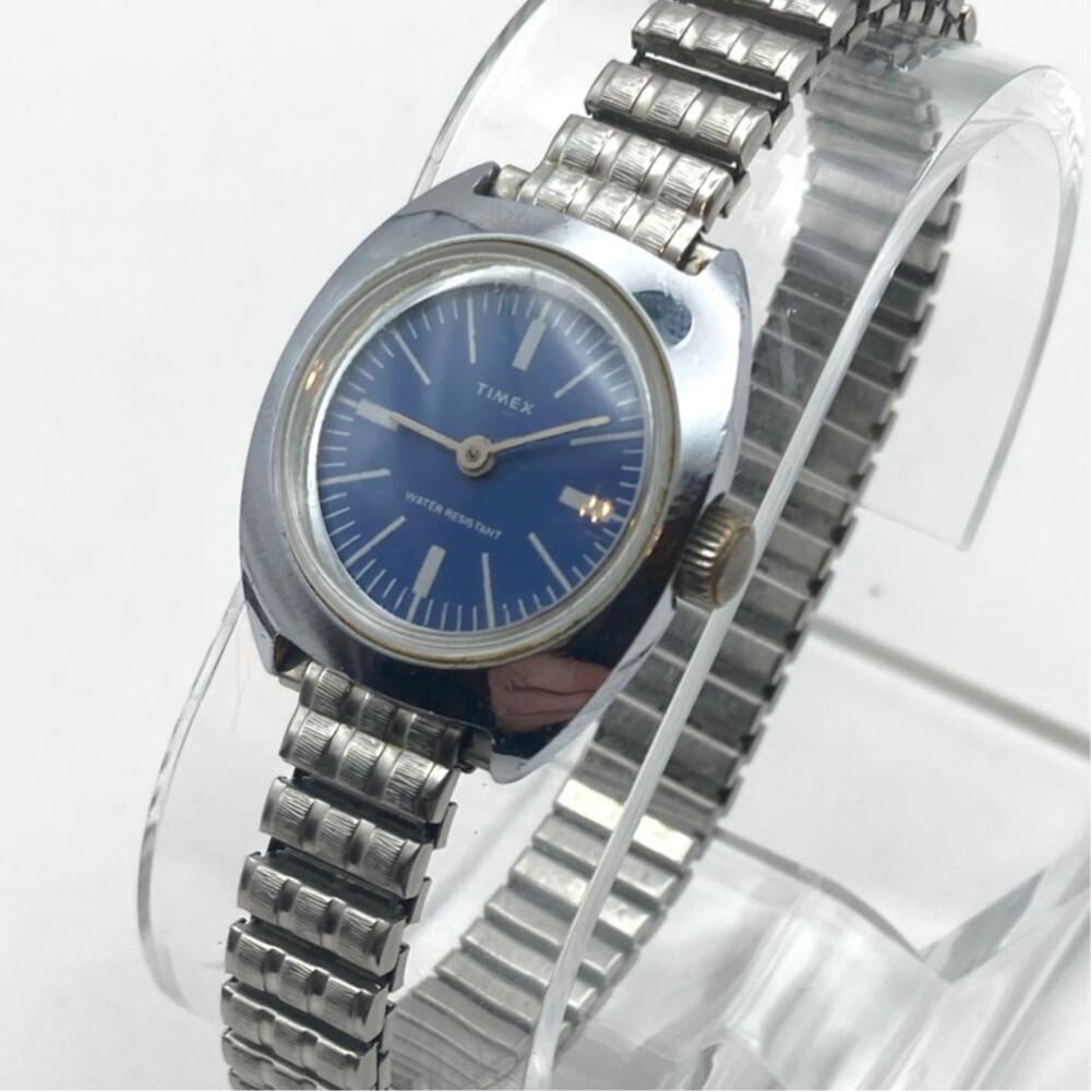 Vintage Timex Mechanical Women's Watch 25mm - Antimagnetic WR Expandable - RUNS